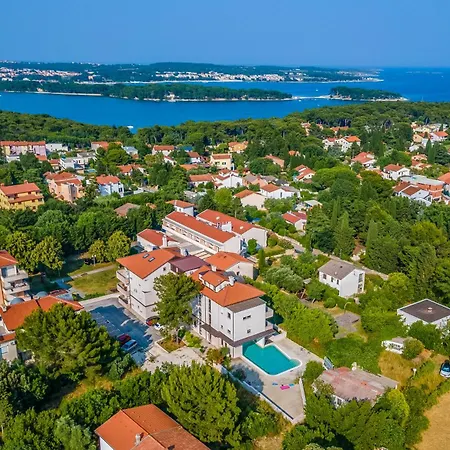 Premium Pina Apartman *