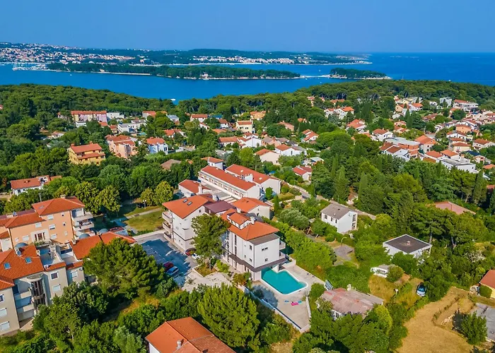 Premium Pina Apartman *