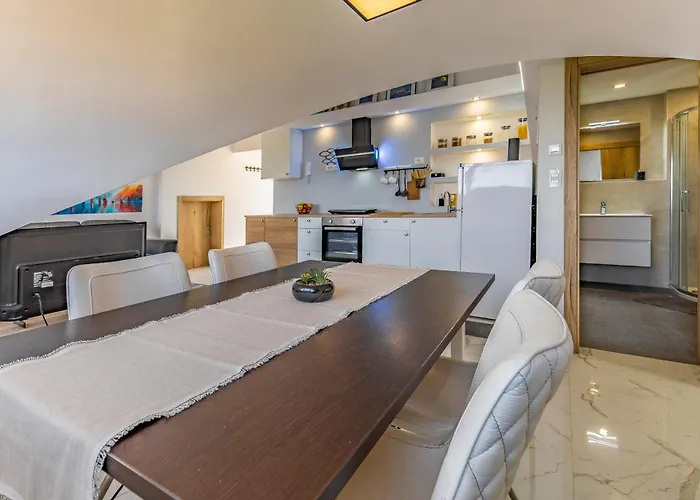 Premium Pina Apartman *