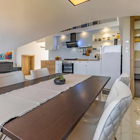 Premium Pina Apartment *