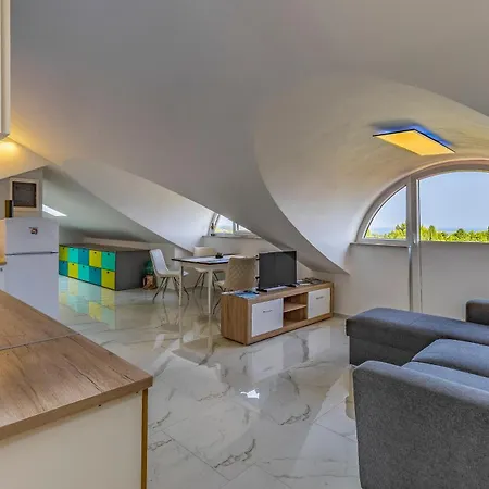 Apartment Premium Pina *